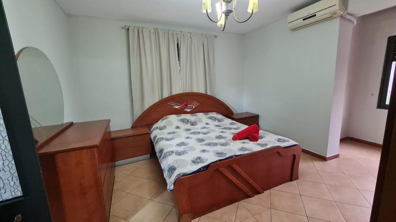 Calmly, Spacious Apartment Next To Usa Embassy Тирана Екстериор снимка